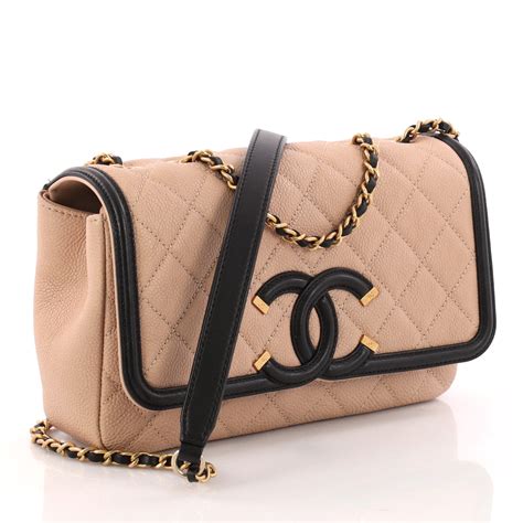 chanel filigree flap medium